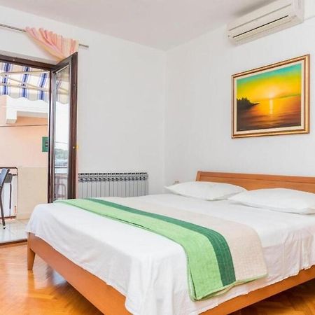 Apartments Sime 罗戈兹尼察 外观 照片