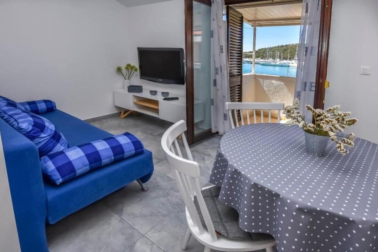 Apartments Sime 罗戈兹尼察 外观 照片